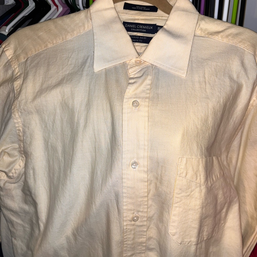 Daniel Cremieux long sleeve button up. Like new